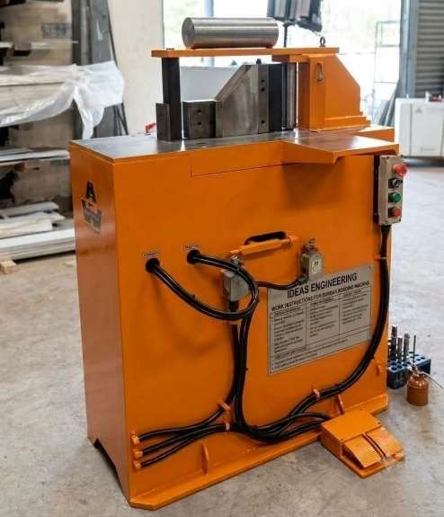 Busbar Bending Machine
